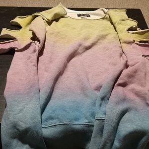 Ombre cut out shoulder top